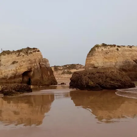 Lejlighed Your Walking Distance From Stunning Beaches *