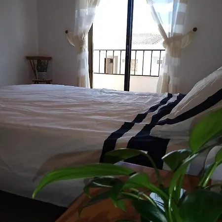 Your Walking Distance From Stunning Beaches * Portimão